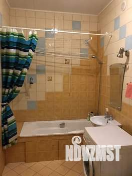 1-к квартира, посуточно, 60м2, 3/10 этаж