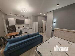 Студия квартира, на длительный срок, 33м2, 29/30 этаж
