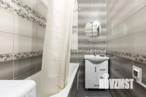 1-к квартира, посуточно, 43м2, 7/25 этаж