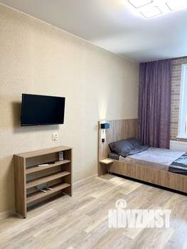Студия квартира, посуточно, 37м2, 15/17 этаж