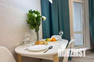 1-к квартира, посуточно, 38м2, 4/25 этаж