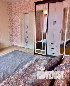 2-к квартира, посуточно, 65м2, 13/25 этаж