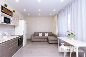 2-к квартира, посуточно, 47м2, 19/25 этаж