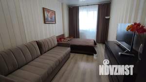 1-к квартира, посуточно, 42м2, 12/25 этаж