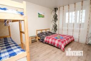 1-к квартира, посуточно, 37м2, 1/1 этаж