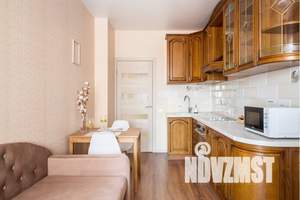 1-к квартира, посуточно, 40м2, 10/25 этаж