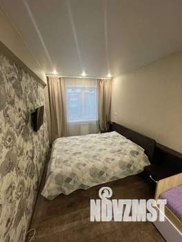 2-к квартира, посуточно, 45м2, 5/5 этаж