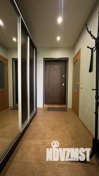 Студия квартира, посуточно, 30м2, 11/18 этаж