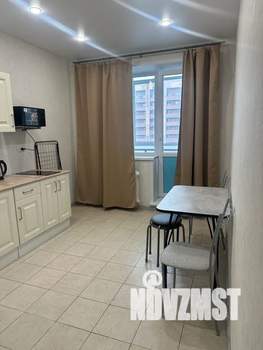 1-к квартира, посуточно, 38м2, 5/9 этаж