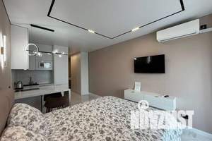 1-к квартира, посуточно, 35м2, 7/30 этаж