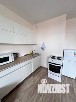 1-к квартира, посуточно, 30м2, 8/24 этаж