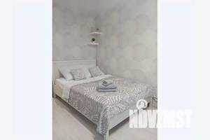 1-к квартира, посуточно, 38м2, 7/17 этаж