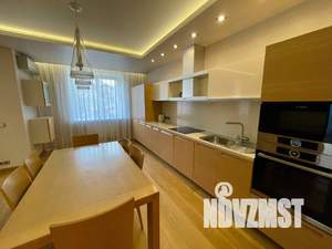 3-к квартира, на длительный срок, 105м2, 6/10 этаж