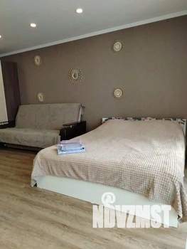 1-к квартира, посуточно, 37м2, 1/1 этаж