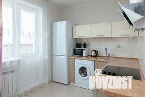2-к квартира, посуточно, 47м2, 15/25 этаж