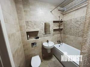 1-к квартира, посуточно, 35м2, 13/16 этаж
