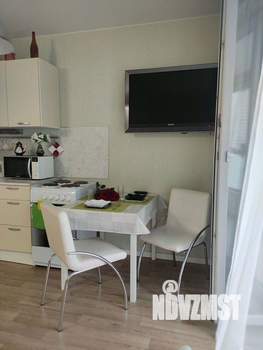 Студия квартира, посуточно, 30м2, 4/17 этаж