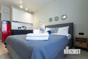 Студия квартира, посуточно, 32м2, 2/18 этаж