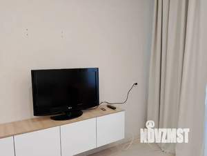 Студия квартира, посуточно, 33м2, 7/10 этаж