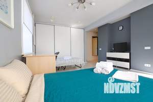 Студия квартира, посуточно, 32м2, 5/5 этаж