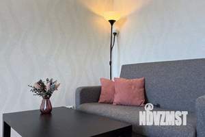 2-к квартира, посуточно, 45м2, 1/1 этаж