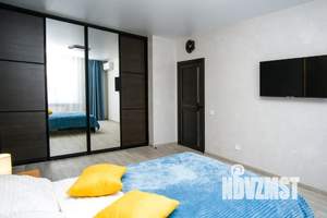 1-к квартира, посуточно, 42м2, 13/17 этаж