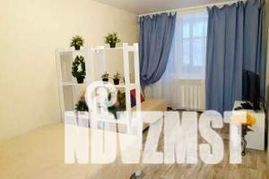 1-к квартира, посуточно, 32м2, 1/9 этаж