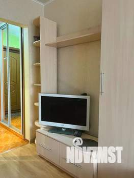 Студия квартира, посуточно, 35м2, 3/10 этаж