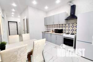 1-к квартира, посуточно, 42м2, 13/25 этаж