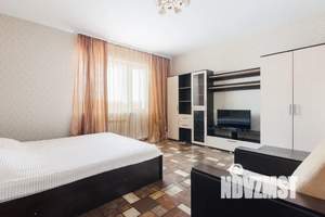 1-к квартира, посуточно, 44м2, 25/25 этаж