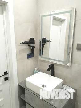 Студия квартира, посуточно, 24м2, 1/17 этаж