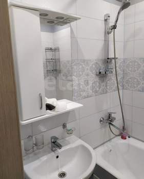 1-к квартира, на длительный срок, 43м2, 6/10 этаж