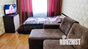 1-к квартира, посуточно, 42м2, 2/5 этаж