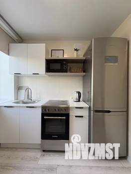 1-к квартира, посуточно, 30м2, 2/9 этаж