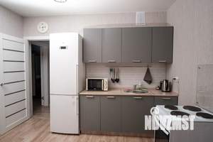 1-к квартира, посуточно, 38м2, 2/18 этаж