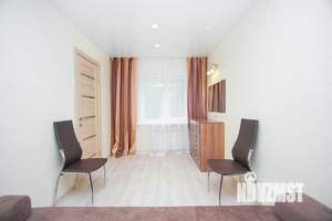 1-к квартира, посуточно, 49м2, 1/1 этаж