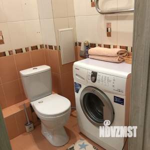 2-к квартира, посуточно, 40м2, 3/17 этаж