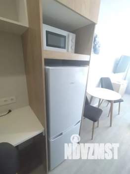 Студия квартира, посуточно, 21м2, 22/25 этаж