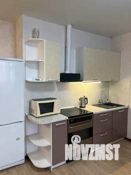 Студия квартира, посуточно, 30м2, 13/25 этаж