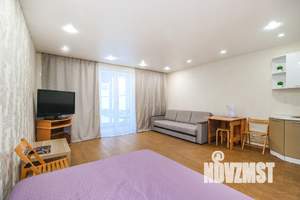 Студия квартира, посуточно, 34м2, 1/18 этаж