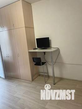 Студия квартира, посуточно, 15м2, 1/17 этаж