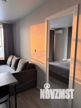 Студия квартира, посуточно, 40м2, 23/26 этаж