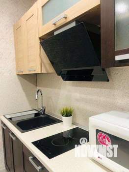 1-к квартира, посуточно, 38м2, 9/25 этаж