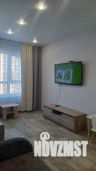 1-к квартира, посуточно, 36м2, 8/17 этаж