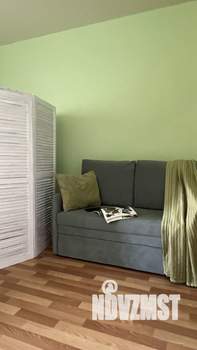 Студия квартира, посуточно, 30м2, 12/18 этаж