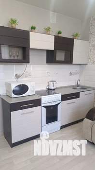 Студия квартира, посуточно, 25м2, 19/19 этаж