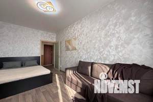 1-к квартира, посуточно, 40м2, 15/19 этаж