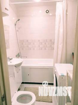 1-к квартира, посуточно, 32м2, 2/10 этаж