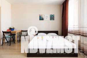 1-к квартира, посуточно, 40м2, 18/25 этаж