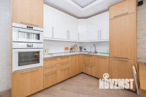 3-к квартира, посуточно, 85м2, 1/1 этаж